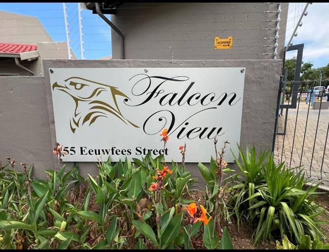 3 BEDROOM TOWNHOUSE FOR SALE IN SOUTH CREST